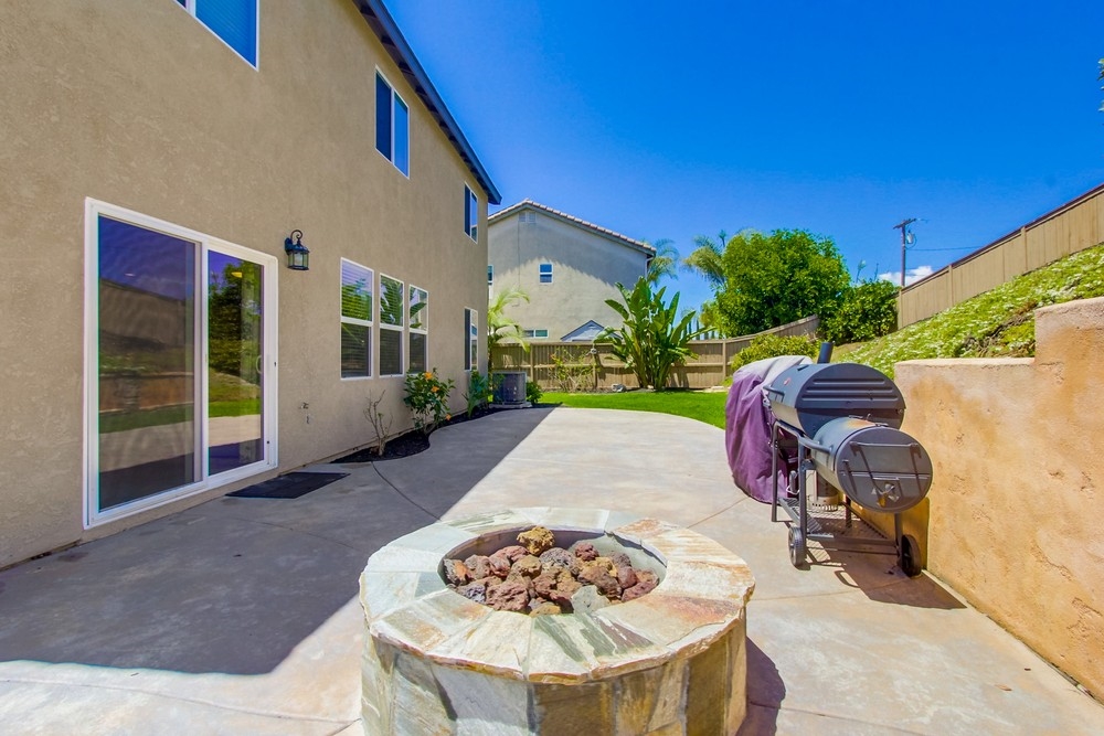 312 Natalie Way Fallbrook, CA 92028 - Photo 23 of 25