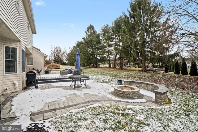 $599,900 | 3809 Pamay Drive, Mechanicsburg, PA 17050