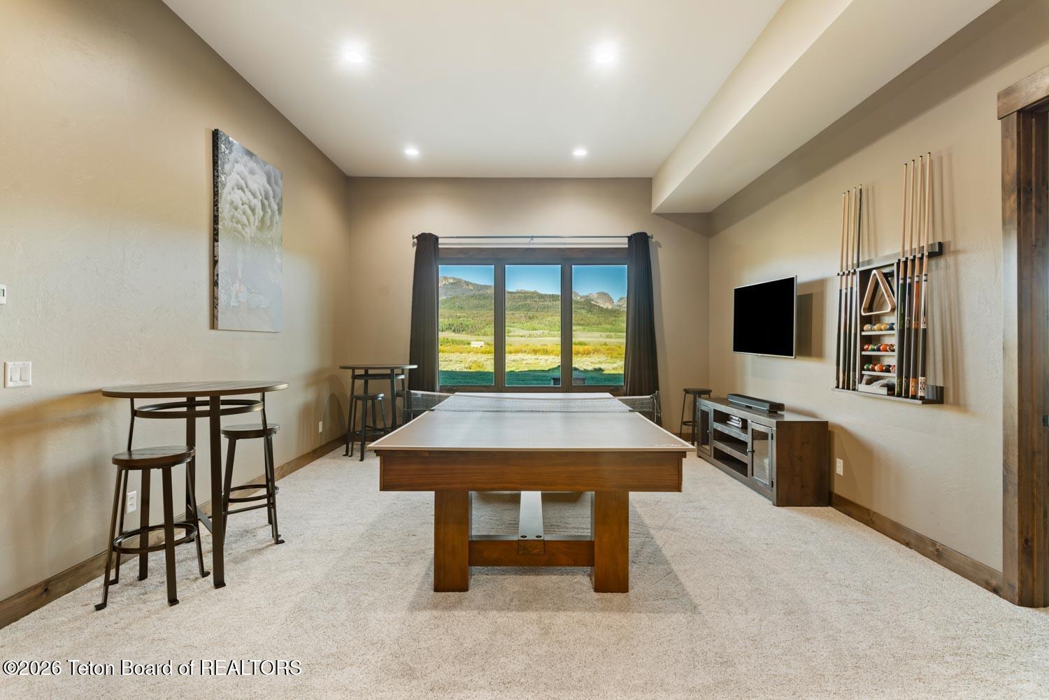 29 White Point Road Cora, WY 82925 - Photo 56 of 102 Walkout basement
