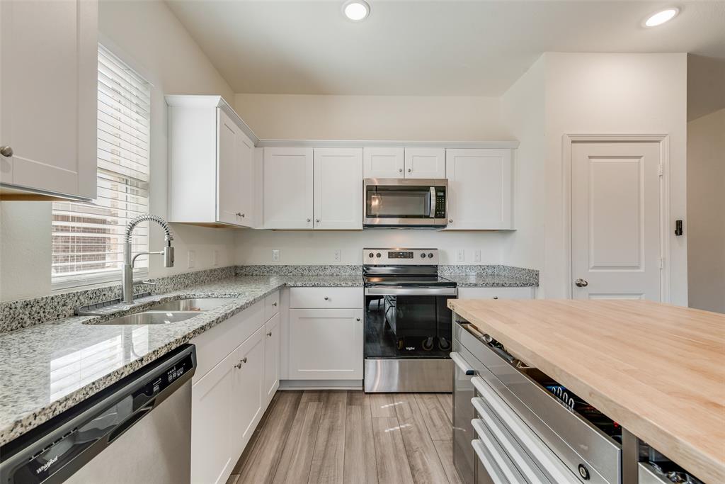 2544 Sanders Crk Road Glenn Heights, TX 75154 - Photo 10 of 22