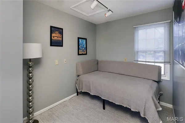 $499,000 | 8069 Teasdale Avenue, University City, MO 63130