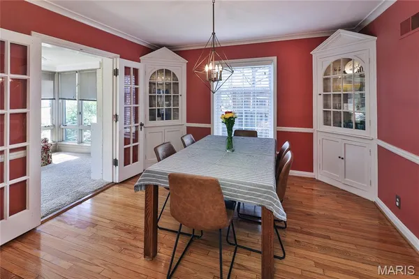 $499,000 | 8069 Teasdale Avenue, University City, MO 63130