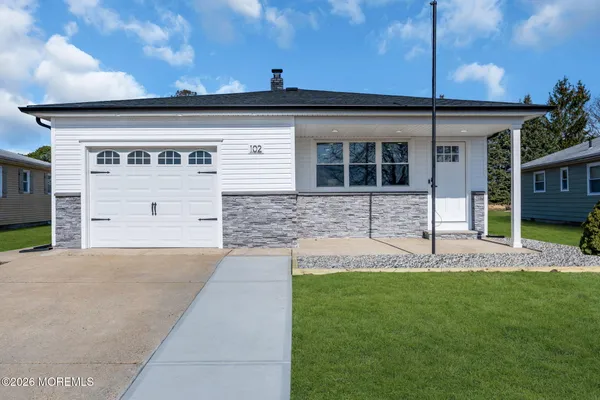 $419,000 | 102 Bimini Drive, Toms River, NJ 08757