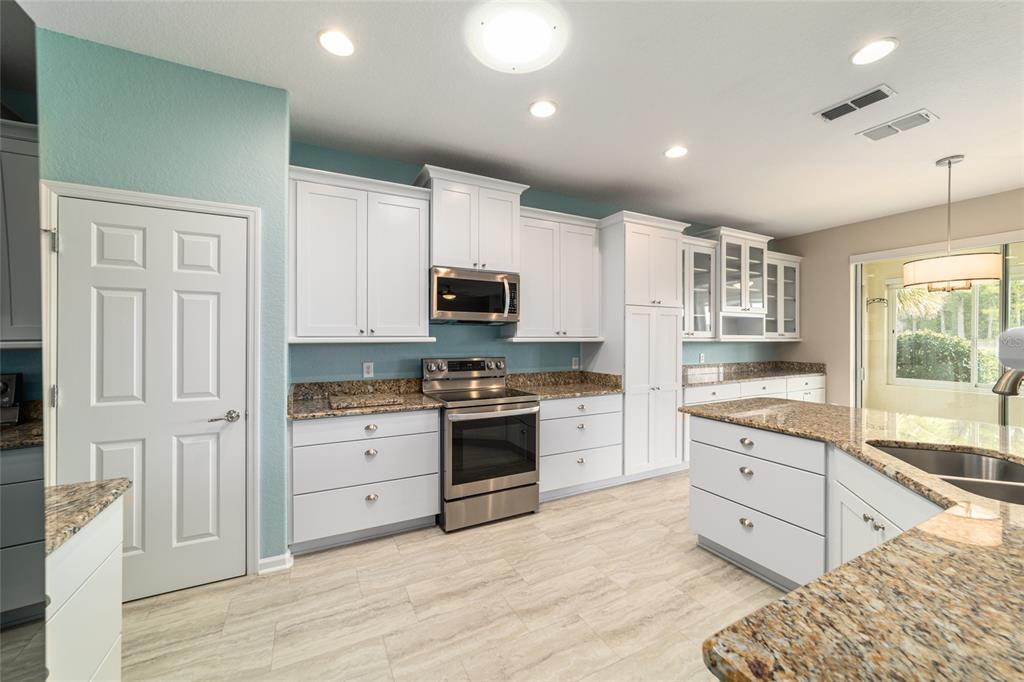 9391 Southwest 71st Loop Ocala, FL 34481 - Photo 33 of 91 Gallery Image 33