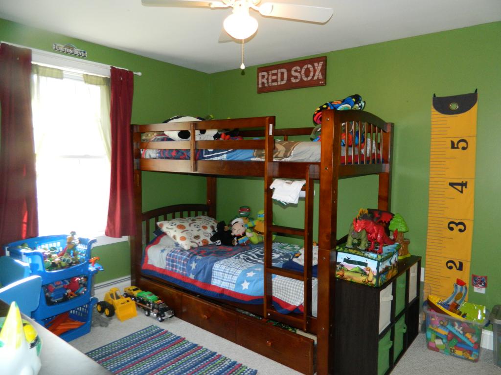 238 Oak Hill Road Northfield, NH 03276 - Photo 22 of 33