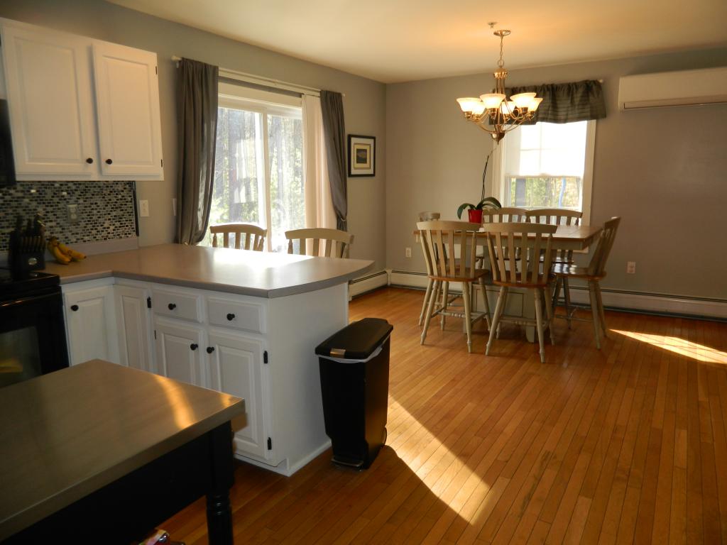 238 Oak Hill Road Northfield, NH 03276 - Photo 7 of 33