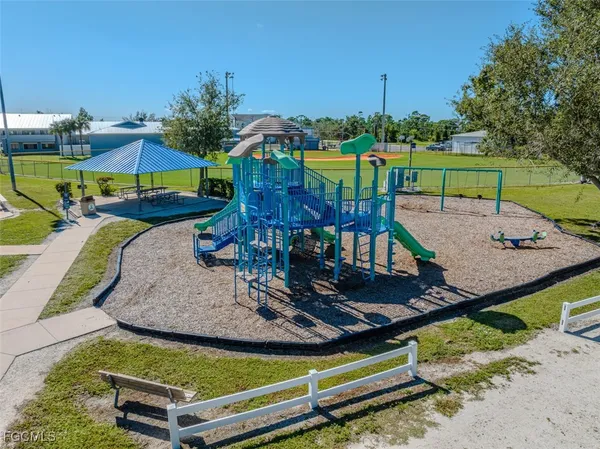 $149,000 | 5725 Genesee Parkway, Unit 10, Bokeelia, FL 33922