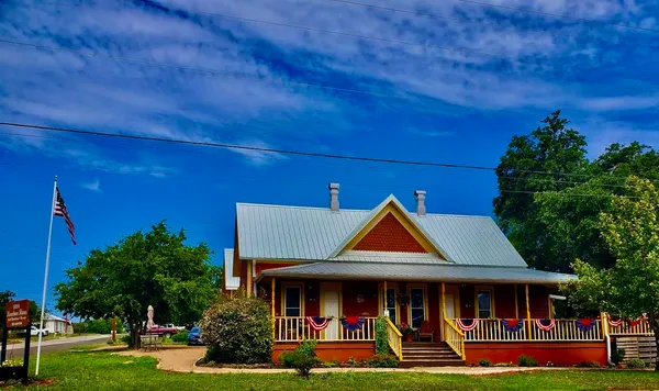 $475,000 | 1307 Wright Street, Llano, TX 78643