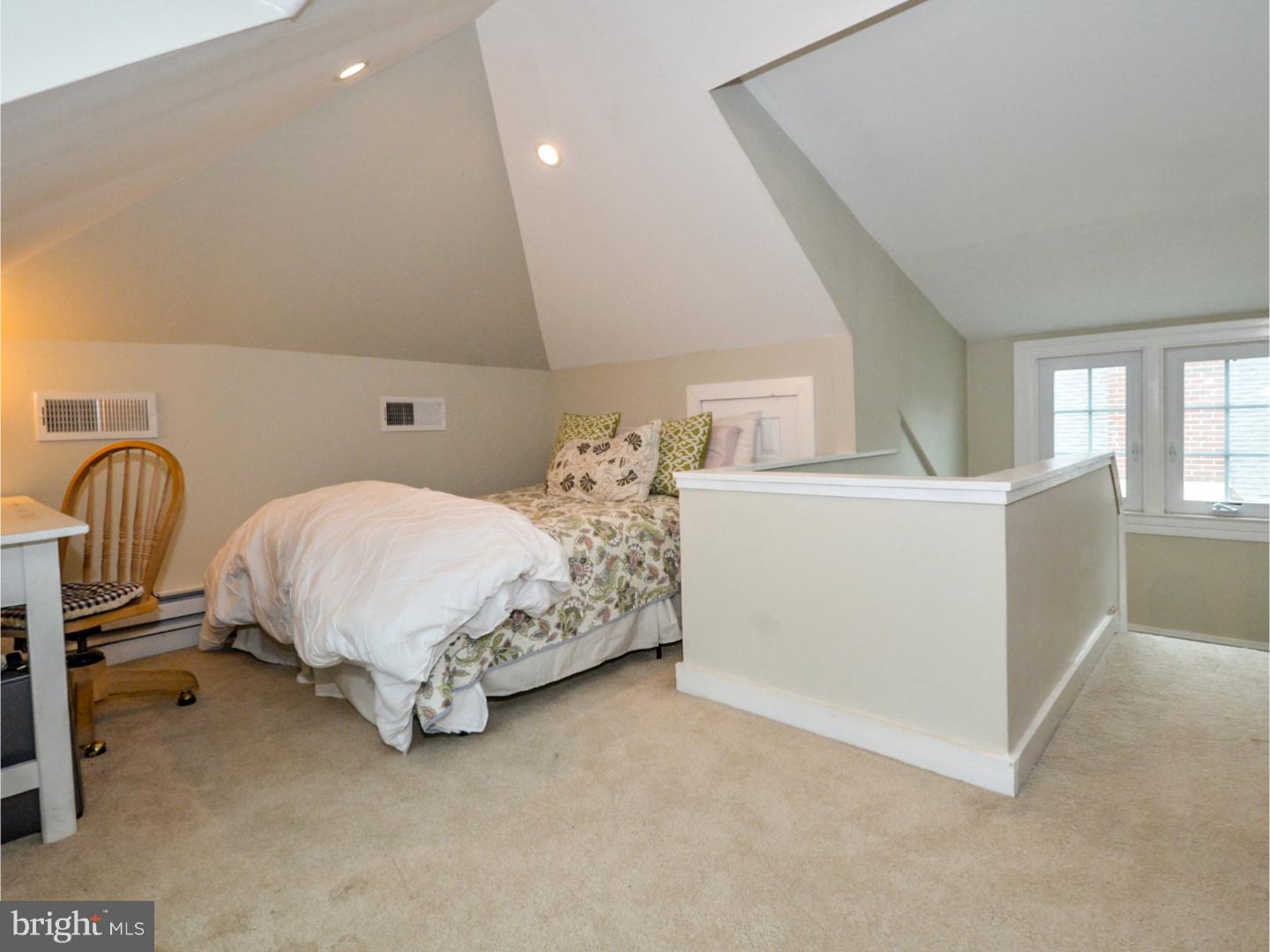 24 Decatur Road Havertown, PA 19083 - Photo 18 of 24