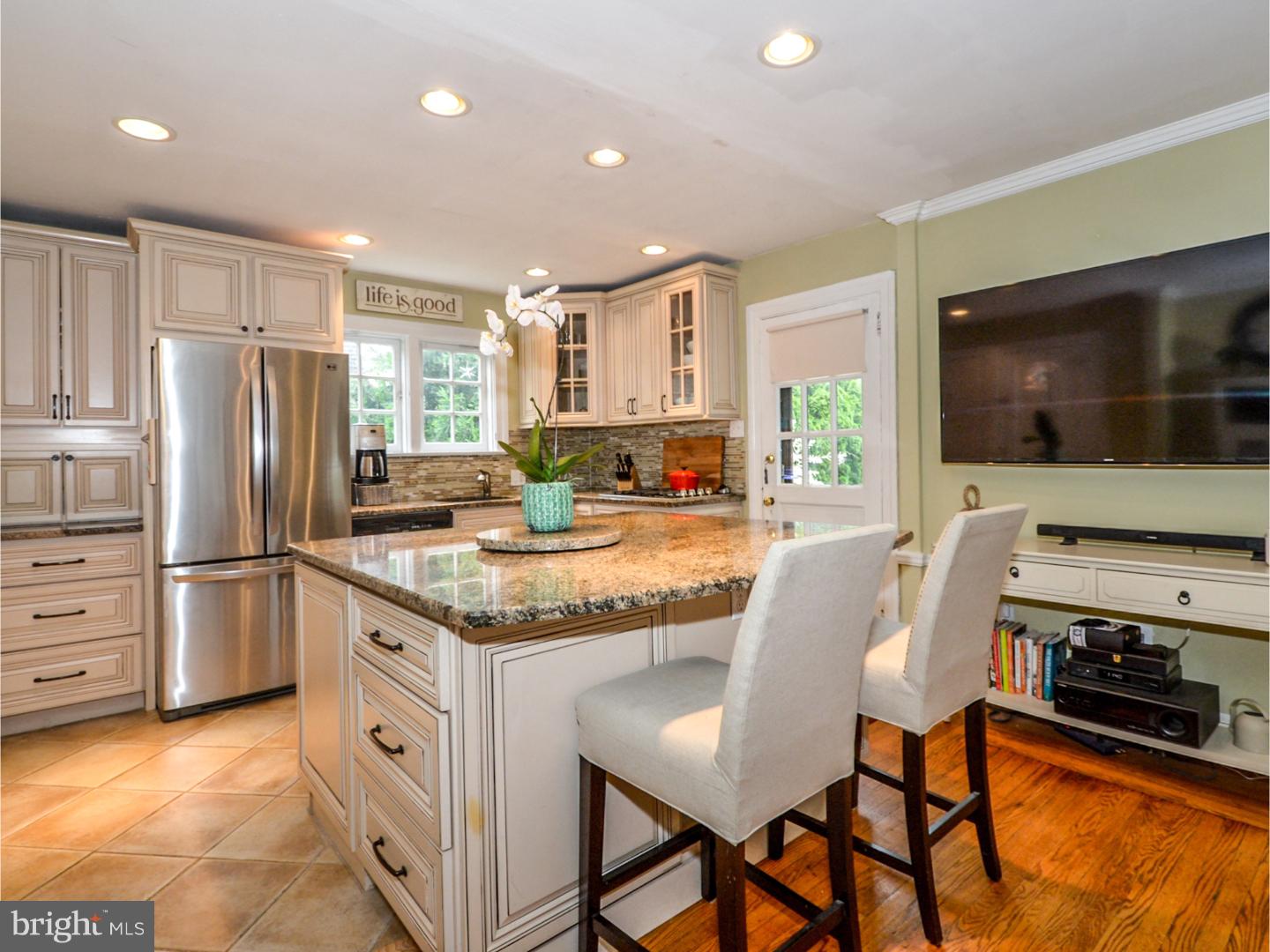 24 Decatur Road Havertown, PA 19083 - Photo 6 of 24 Kitchen