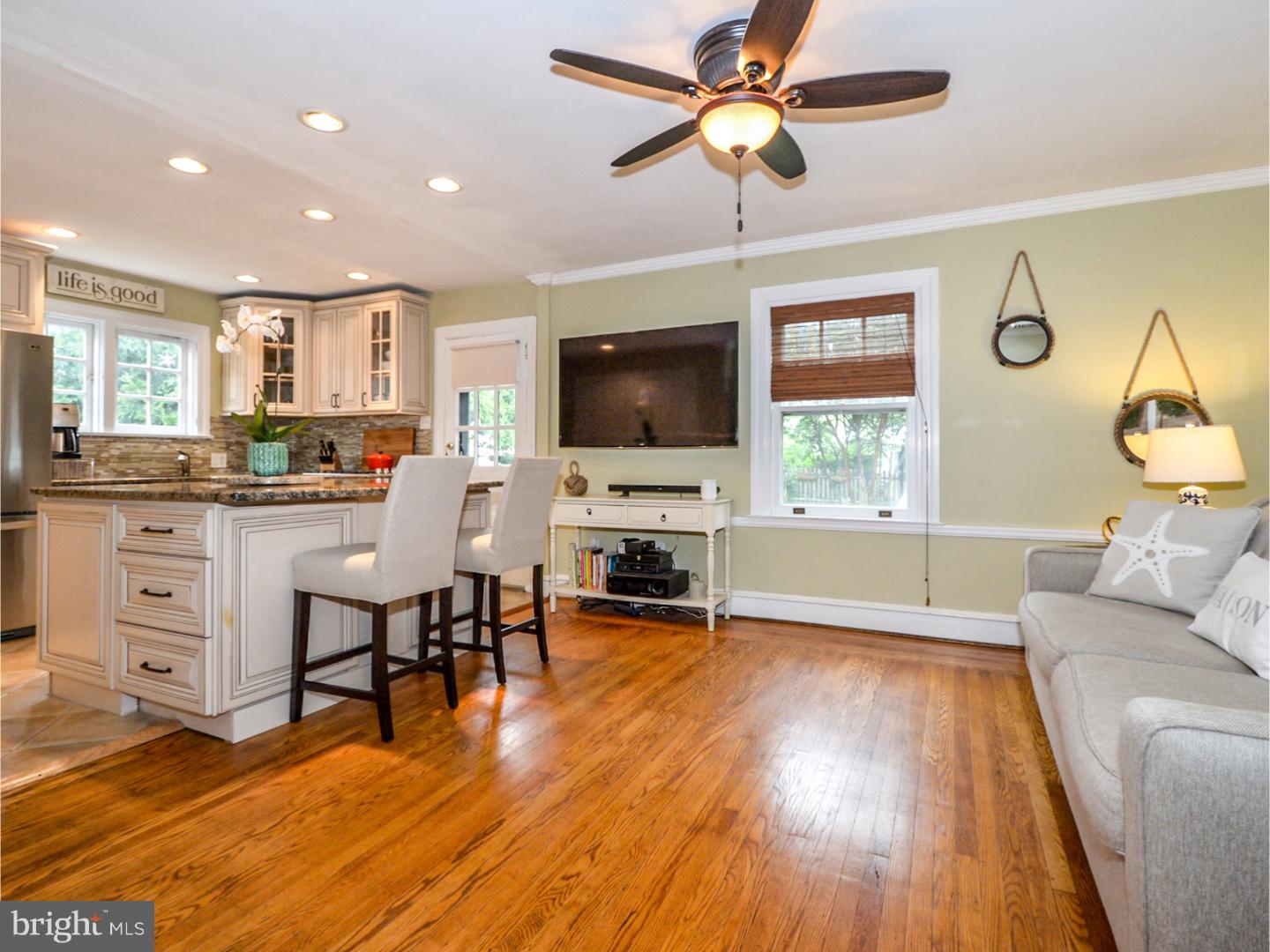 24 Decatur Road Havertown, PA 19083 - Photo 9 of 24