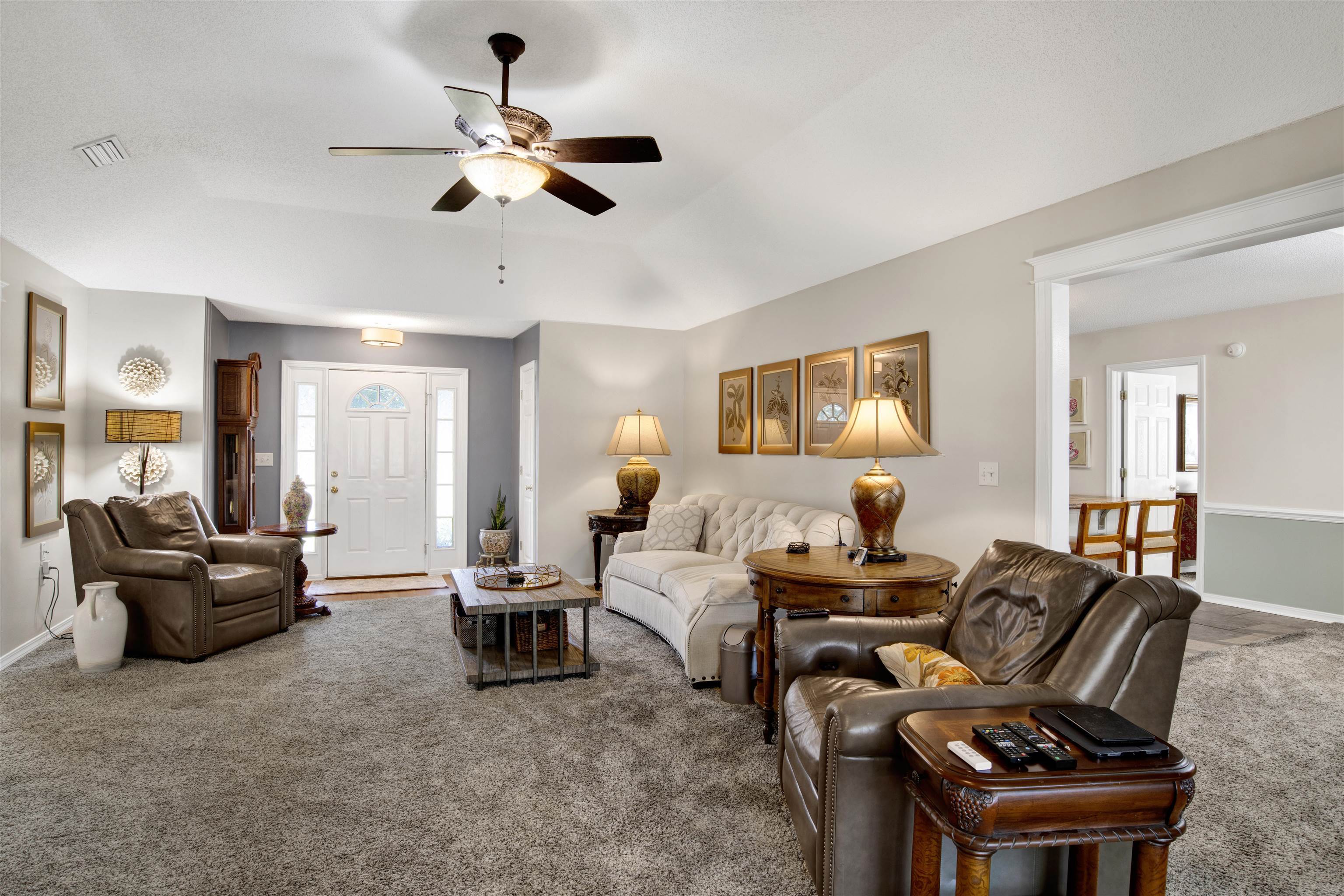 503 Meadow Lane Foley, AL 36535 - Photo 29 of 30 Living Room