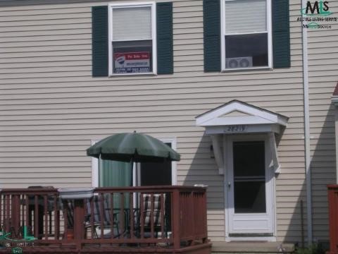 28219 Raleigh Crescent New Baltimore, MI 48051 - Photo 1 of 8 316549.JPG