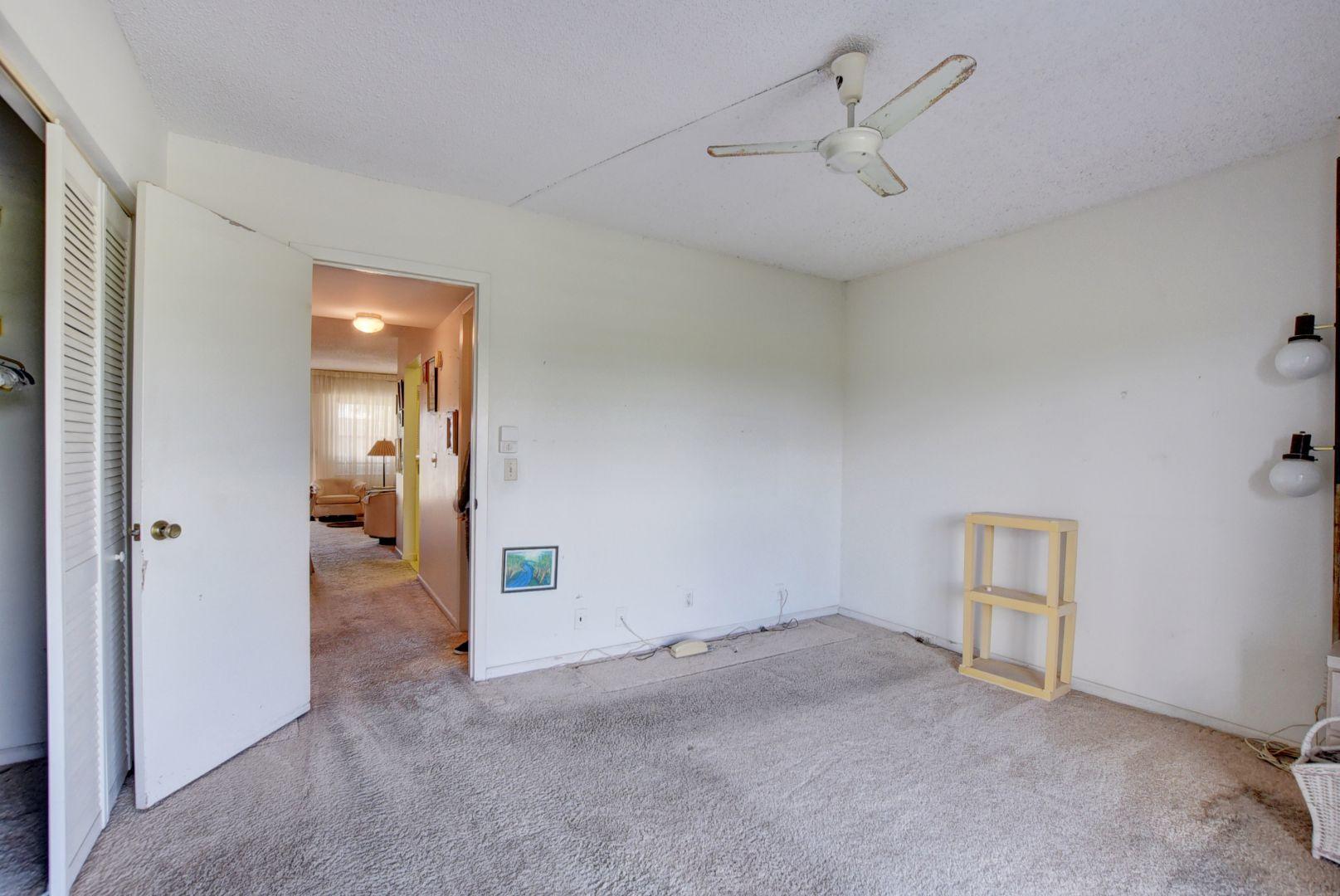 246 Suffolk F Boca Raton, FL 33434 - Photo 12 of 15