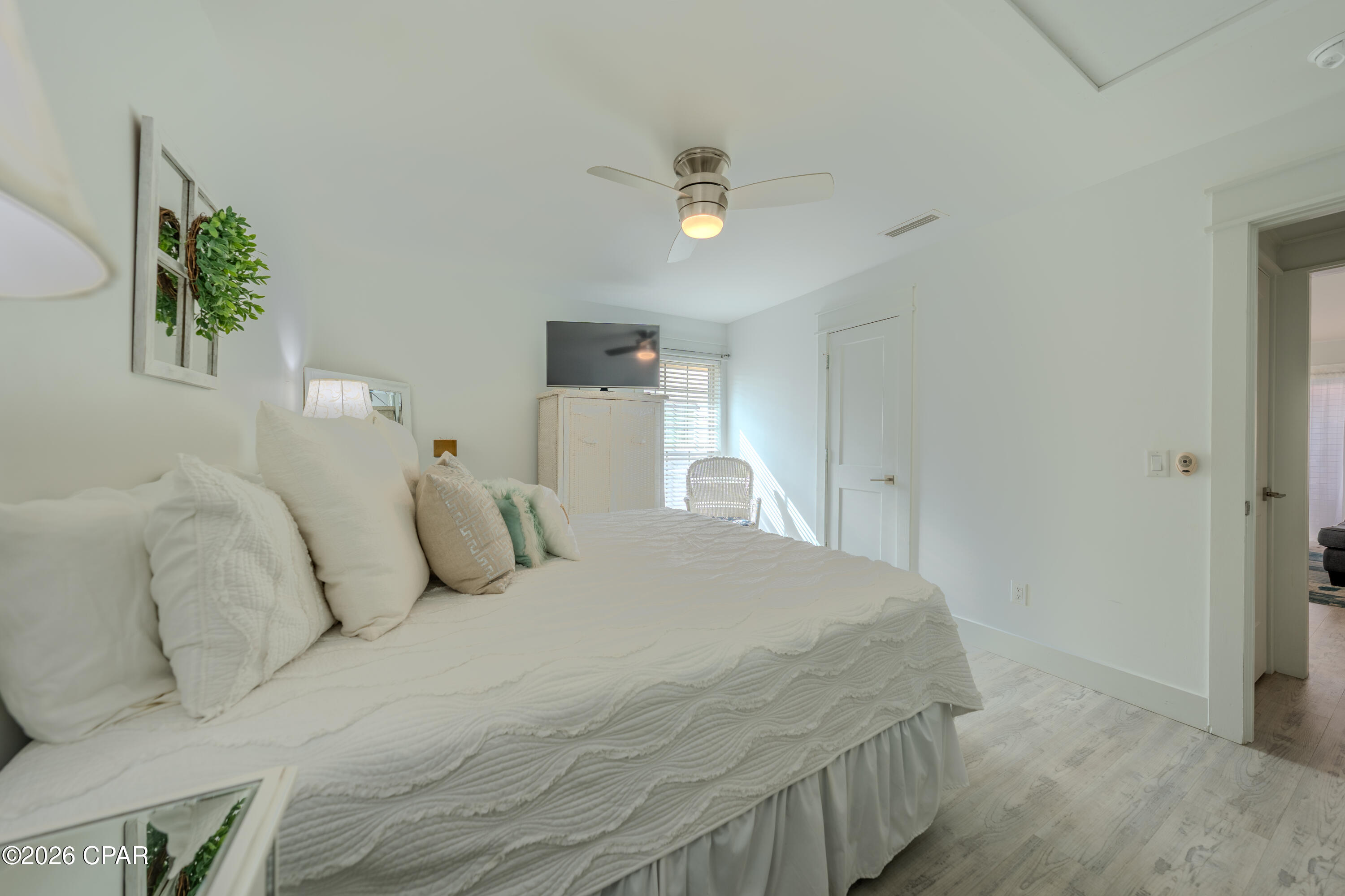 17462 Front Beach Road, Unit 16B Panama City Beach, FL 32413 - Photo 25 of 54