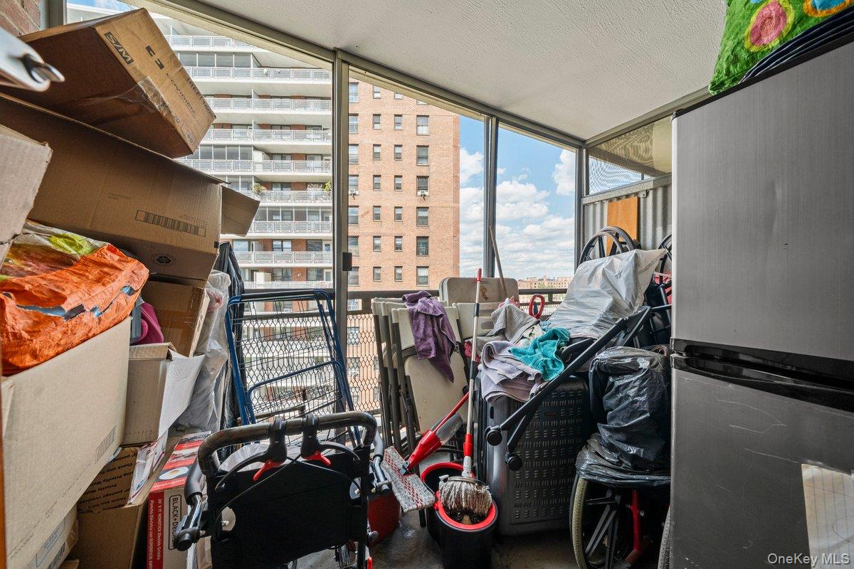 6135 98th Street, Unit 8D Queens, NY 11374 - Photo 9 of 17 a view of a room with gym equipment