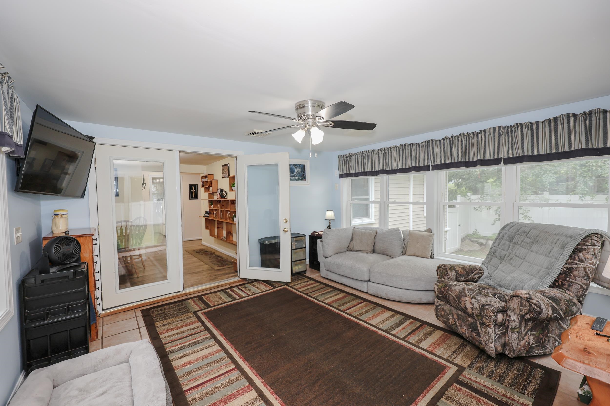 4 Caron Street Merrimack, NH 03054 - Photo 24 of 40 Gallery Image 24