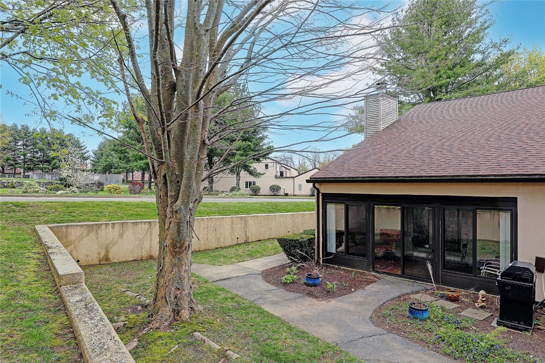 2970 Mendon Road, Unit 128 Cumberland, RI 02864 - Photo 34 of 38 https://stwmls.mlsmatrix.com/Matrix/MediaManager/ShowImage.aspx?tbl=9&mtid=1&tmui=19843319&mf=PU4226874&w=128&h=96&q=99&md=0001-01-01%2000:00:00.000