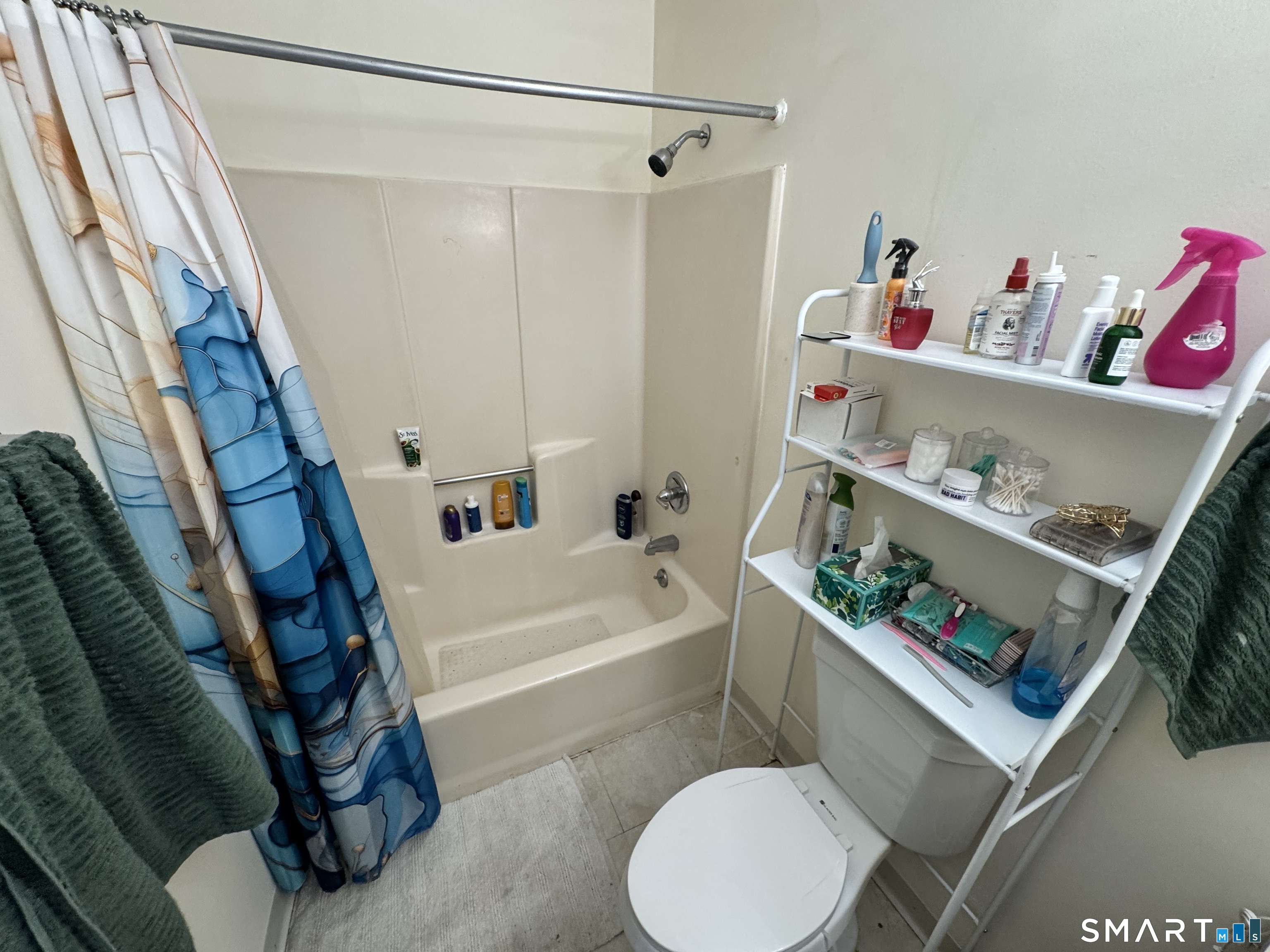 35 Mountain Village Road, Unit 16 Waterbury, CT 06706 - Photo 14 of 26