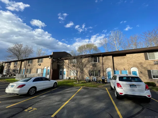 $130,000 | 35 Mountain Village Road, Unit 16, Waterbury, CT 06706