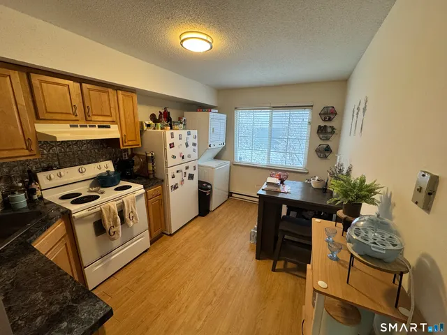 $130,000 | 35 Mountain Village Road, Unit 16, Waterbury, CT 06706