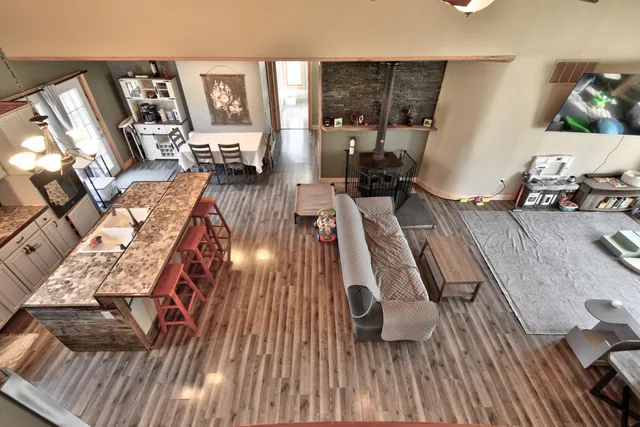 $385,000 | 323 South Truhn Road, Fowlerville, MI 48836