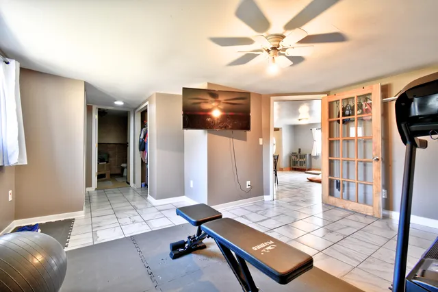 $385,000 | 323 South Truhn Road, Fowlerville, MI 48836