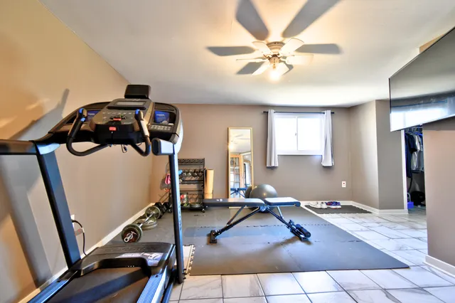 $385,000 | 323 South Truhn Road, Fowlerville, MI 48836