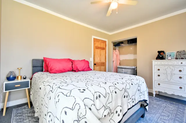 $385,000 | 323 South Truhn Road, Fowlerville, MI 48836