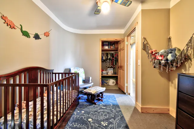 $385,000 | 323 South Truhn Road, Fowlerville, MI 48836