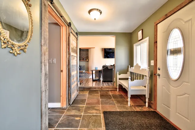 $385,000 | 323 South Truhn Road, Fowlerville, MI 48836