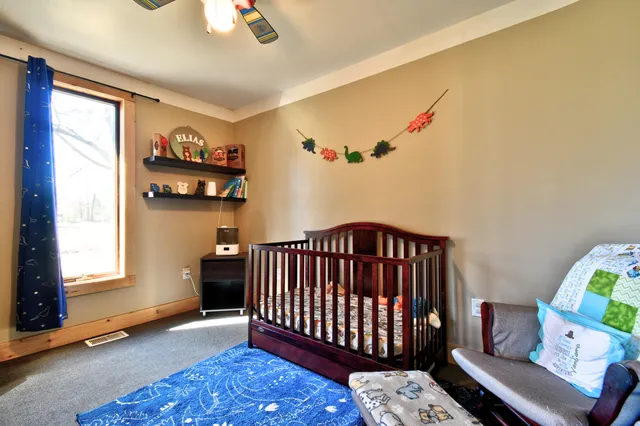 $385,000 | 323 South Truhn Road, Fowlerville, MI 48836