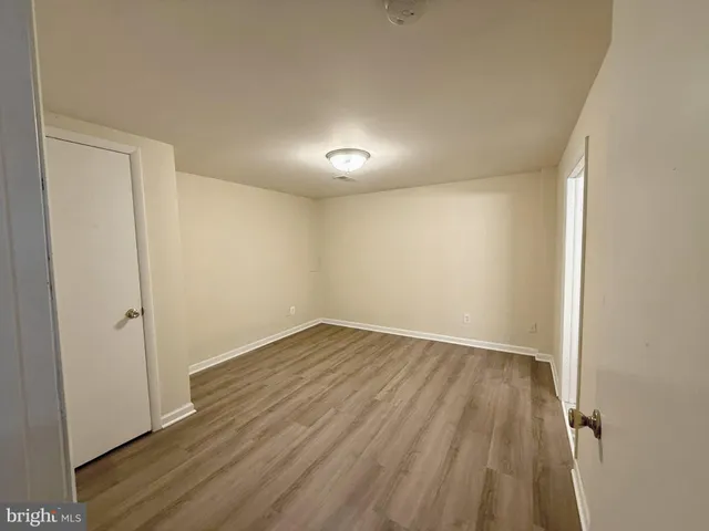 $3,950 | 4126 Maple Avenue, Fairfax, VA 22032