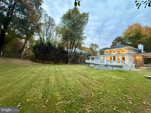 $3,950 | 4126 Maple Avenue, Fairfax, VA 22032