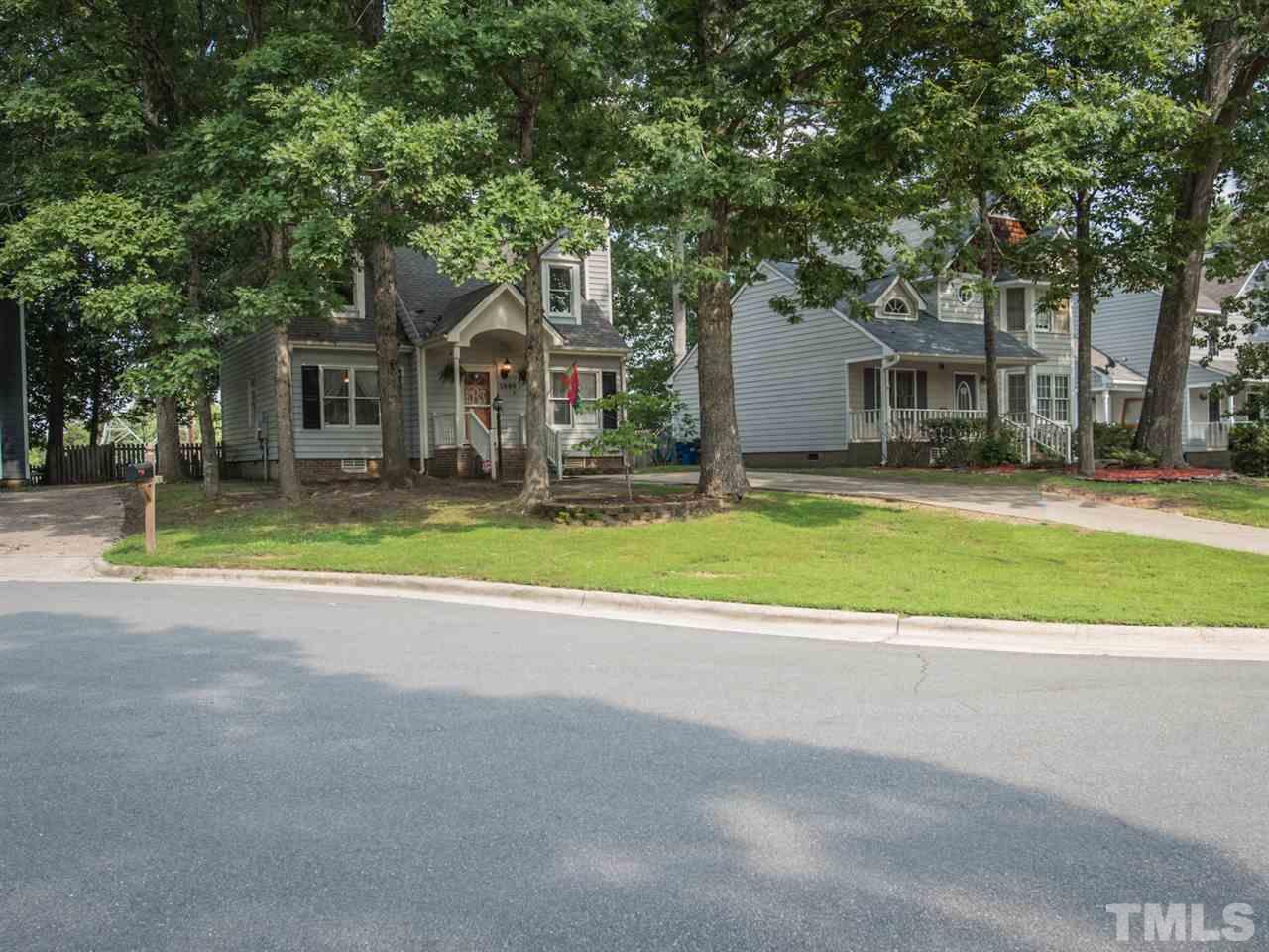 1808 Sagamore Court Raleigh, NC 27604 - Photo 3 of 25 Gallery Image 3