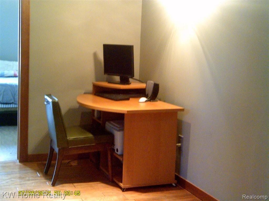 36875 Valley Ridge Drive Farmington, MI 48331 - Photo 18 of 19 Study Loft.jpg