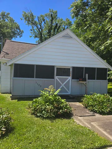 $269,000 | 1123 West 11th Street, Bloomington, IN 47404