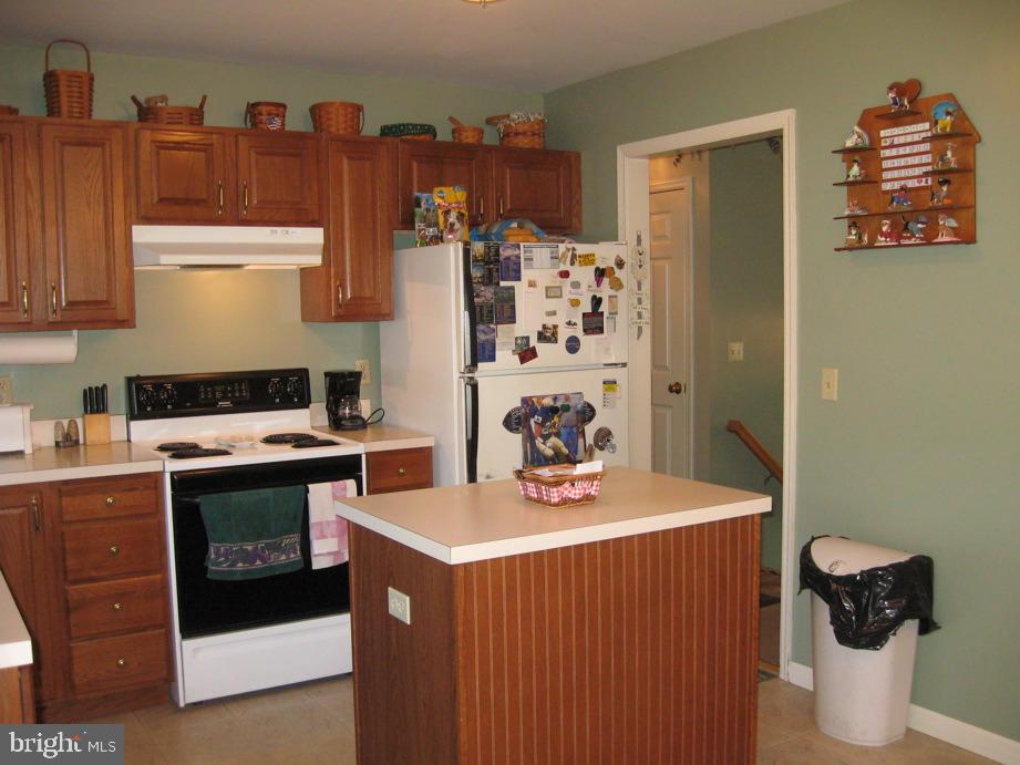 425 Pinkerton Road Columbia, PA 17512 - Photo 7 of 33 Gallery Image 7