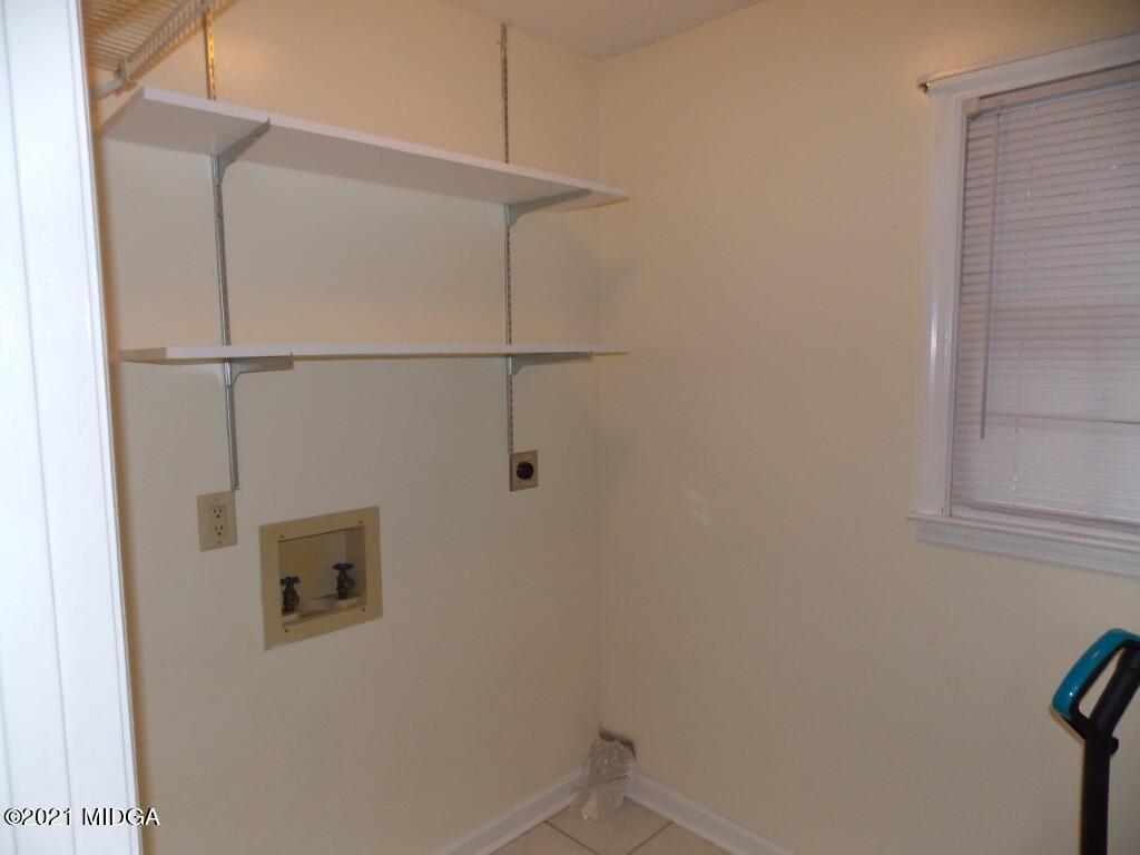 1208 Old Forsyth Road Macon, GA 31210 - Photo 14 of 19 P14