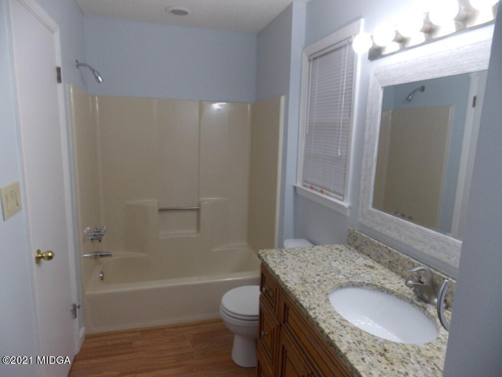 1208 Old Forsyth Road Macon, GA 31210 - Photo 17 of 19 P17