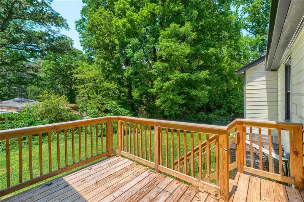 396 Forrest Ridge Drive Northwest Atlanta, GA 30318 - Photo 20 of 21 Gallery Image 20