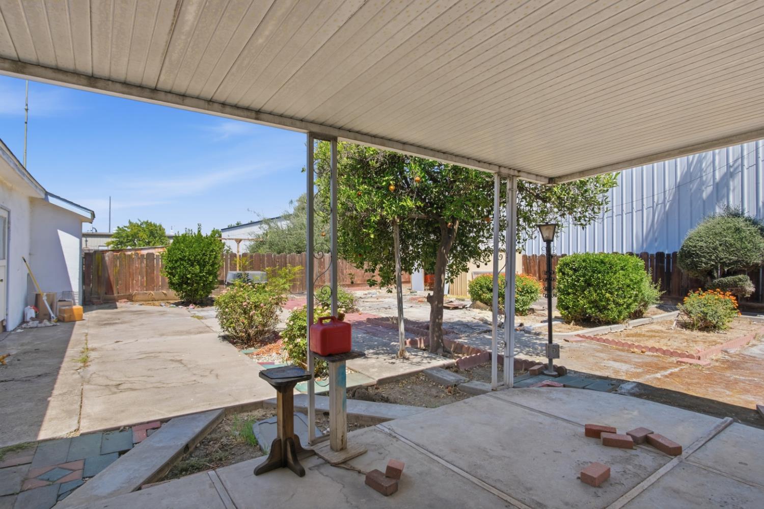 913 Reno Avenue Modesto, CA 95351 - Photo 30 of 52