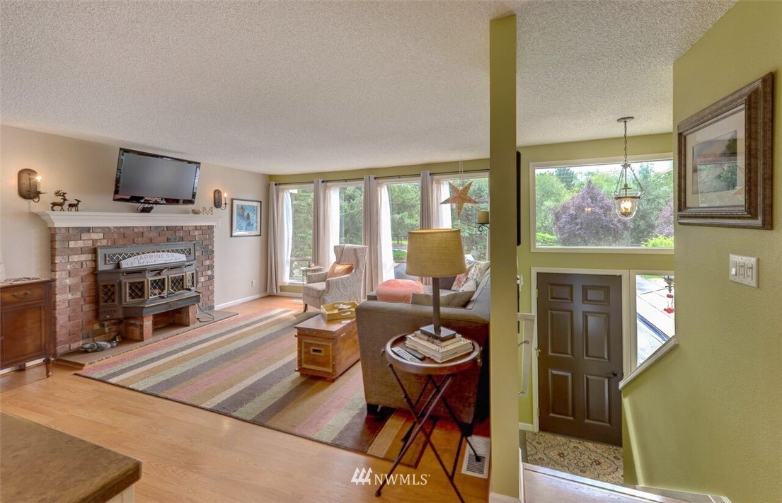 2321 192nd Street Southeast Bothell, WA 98012 - Photo 4 of 25 Gallery Image 4