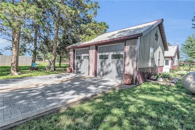 $599,900 | 5131 Northeast State Highway East, Weatherby, MO 64497