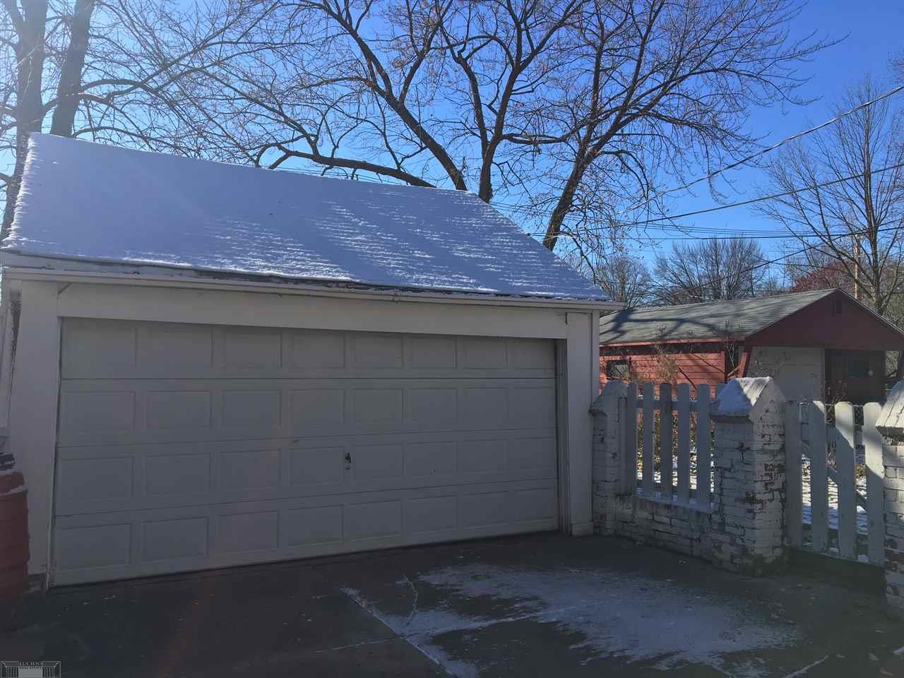 1737 Hampton Road Grosse Pointe Woods, MI 48236 - Photo 23 of 23