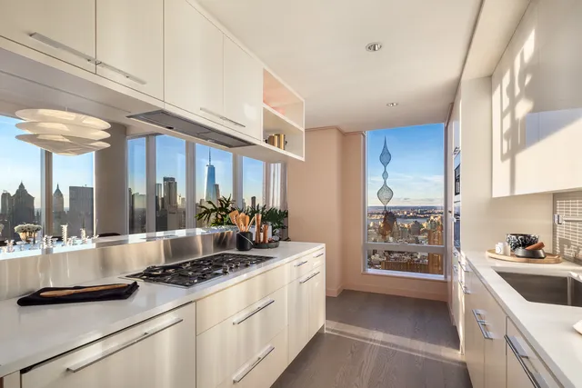 $6,950,000 | 252 South Street, Unit 77J | Two Bridges