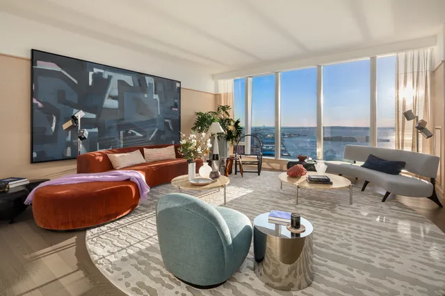$6,950,000 | 252 South Street, Unit 77J | Two Bridges