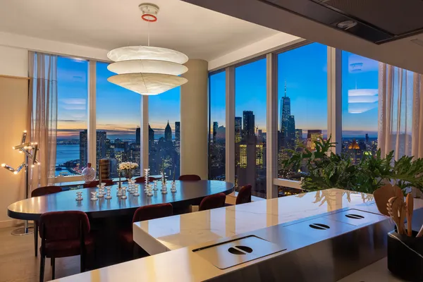 $6,450,000 | 252 South Street, Unit 77J | Two Bridges