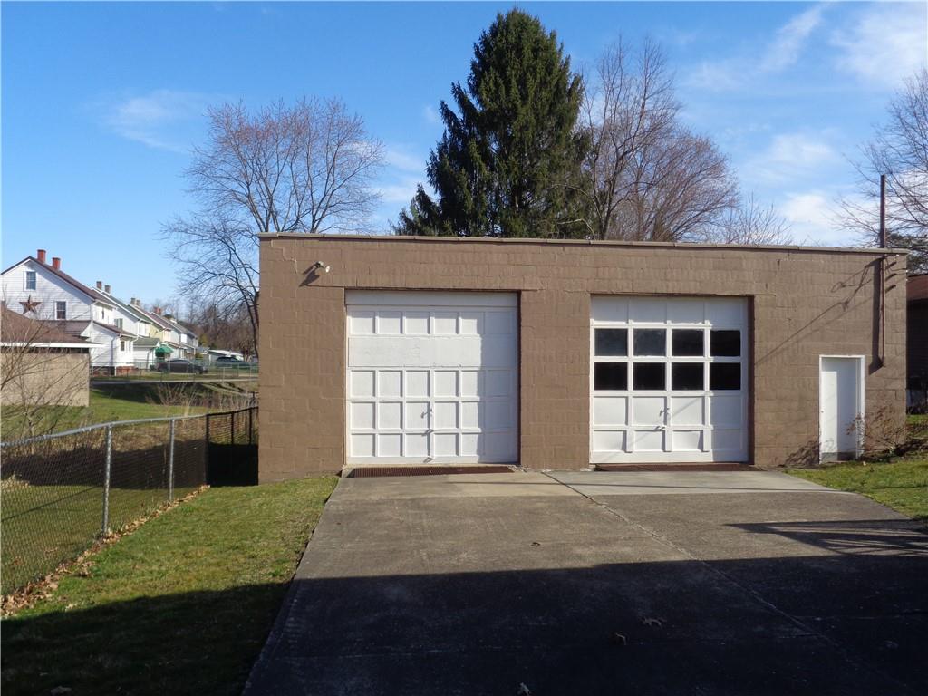 214 Cook Road Belle Vernon, PA 15012 - Photo 5 of 17