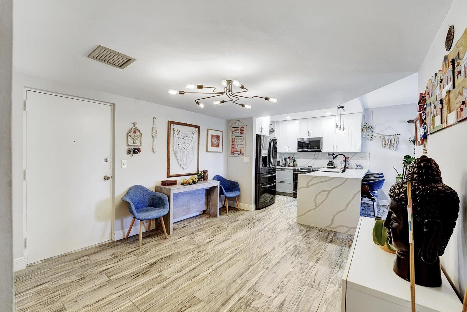 290 West Palmetto Park Road, Unit 411 Boca Raton, FL 33432 - Photo 6 of 34 20240923161945390996000000-o